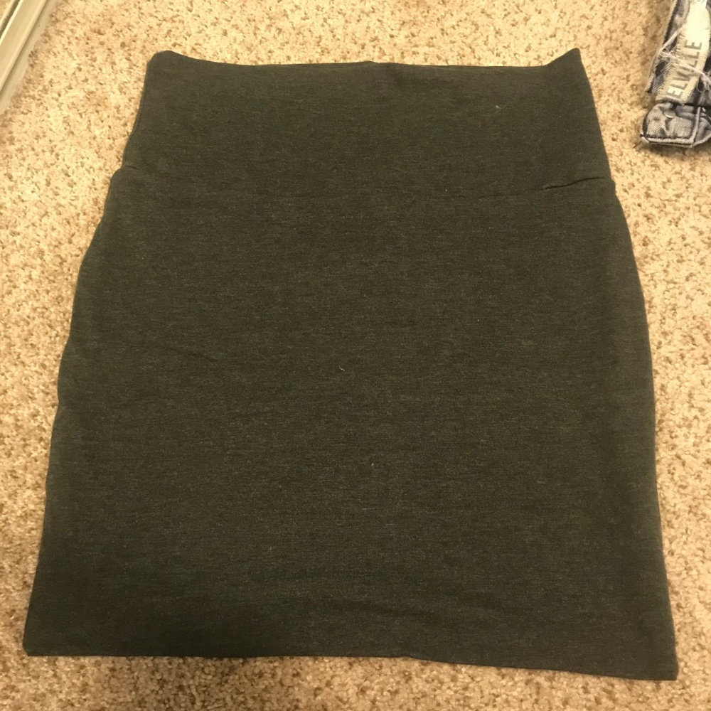 Grey bodycon skirt